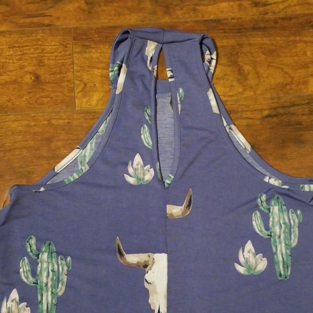 Rustic Western Halter Neck Tunic - Picture 3 of 3